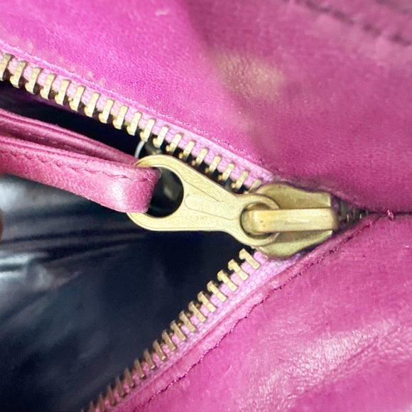 Bottega Veneta Intrecciato Weave 2009 Magenta Clutch Cosmetic Pouch Leather Zip - Picture 3 of 10